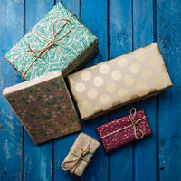 Geschenkpapier Set aus Recyclingpapier – Kraftpapier-Rollen