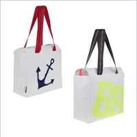 Strandtasche aus recyceltem Segeltuch, wasserabweisend & robust