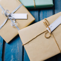 Geschenkpapier Set aus Recyclingpapier – Kraftpapier-Rollen