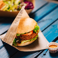 Papier-Burger-Taschen 16 x 16 cm, Zeitungsoptik, braun